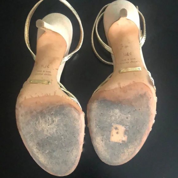 Dolce & Gabbana Gold heels - Picture 6 of 6